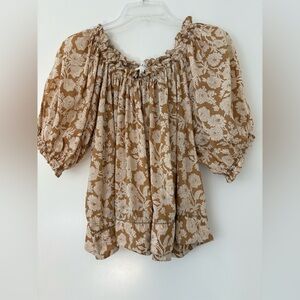 The Great. Garland Top Oat Wild Brush Floral